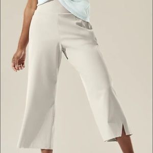 Athleta Cosmic Crop Like New